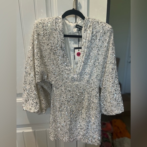 NWT Retrofete Aubrielle Sequin Chiffon Mini Dress - White Silver Size Small - Picture 10 of 12